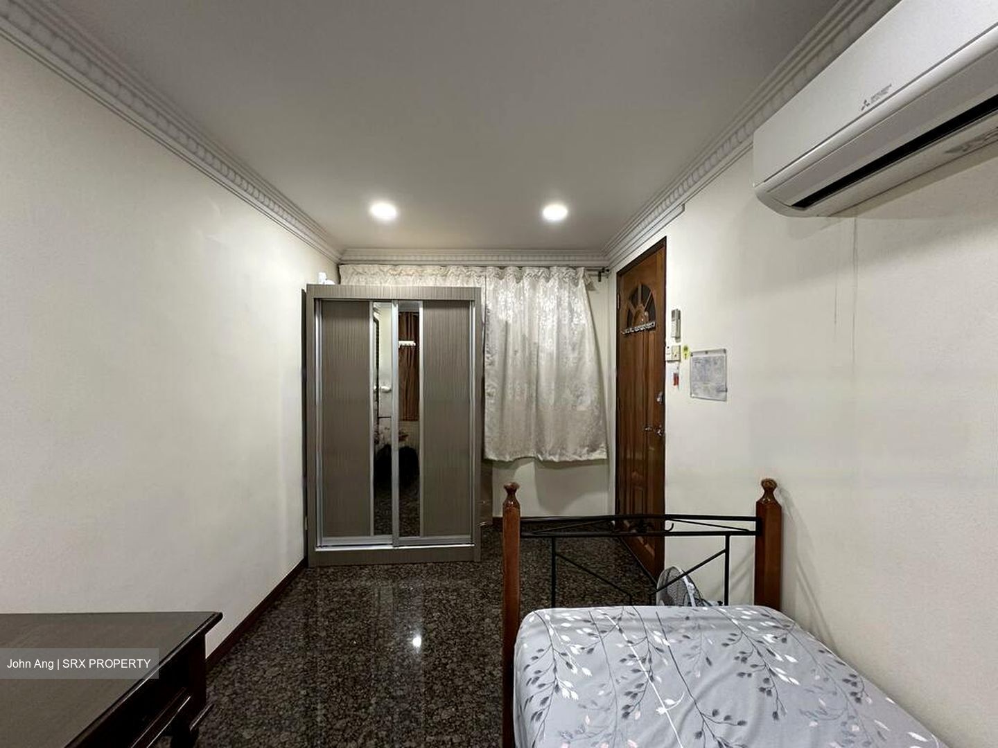Lorong Gambir (D19), Terrace #584503681